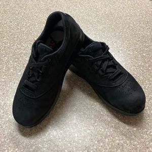 SAS TRADITIONAL LACE-UP BLACK SUEDE